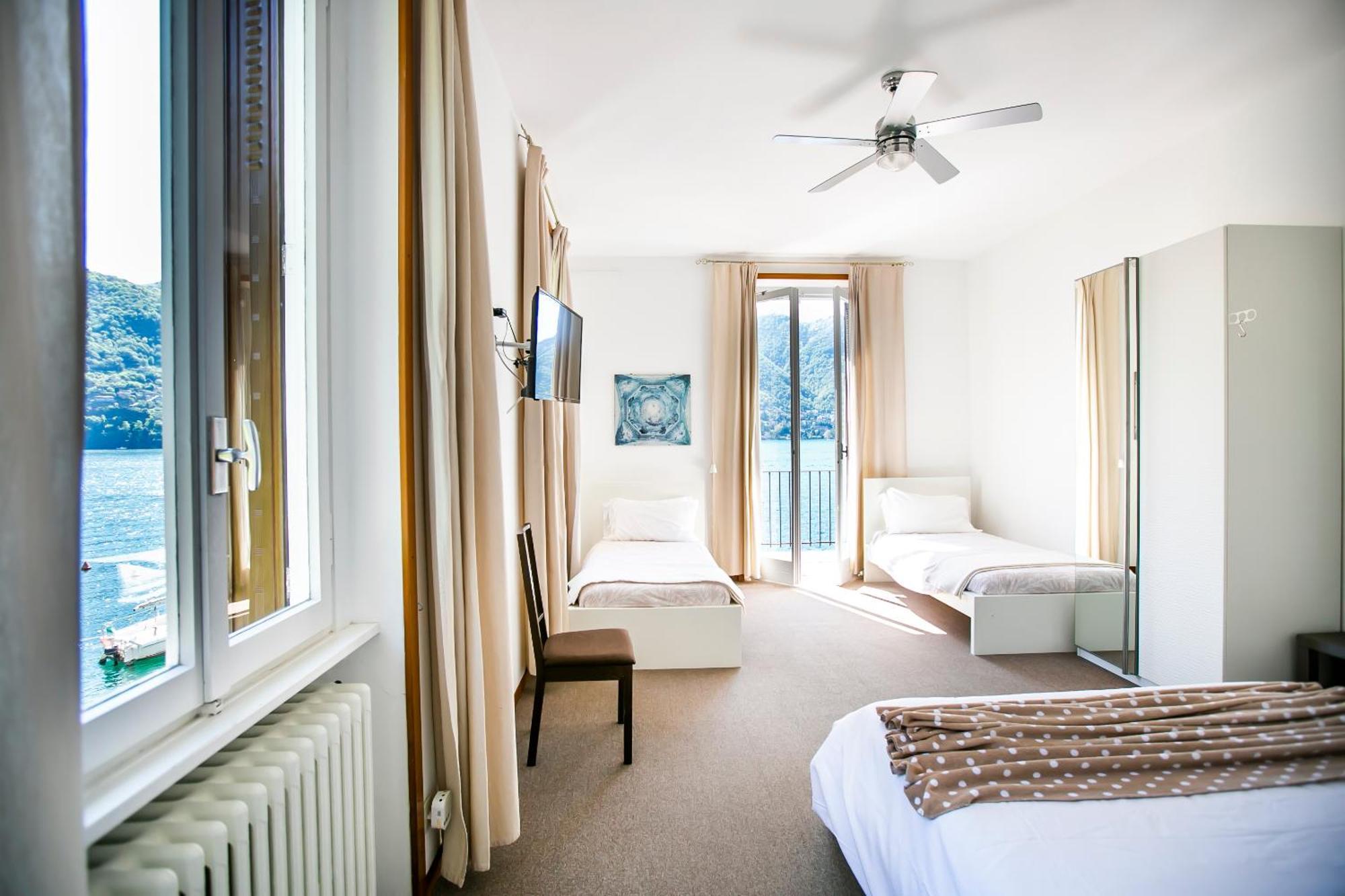 Darsena Di Riva Grande Hotel Moltrasio Bagian luar foto