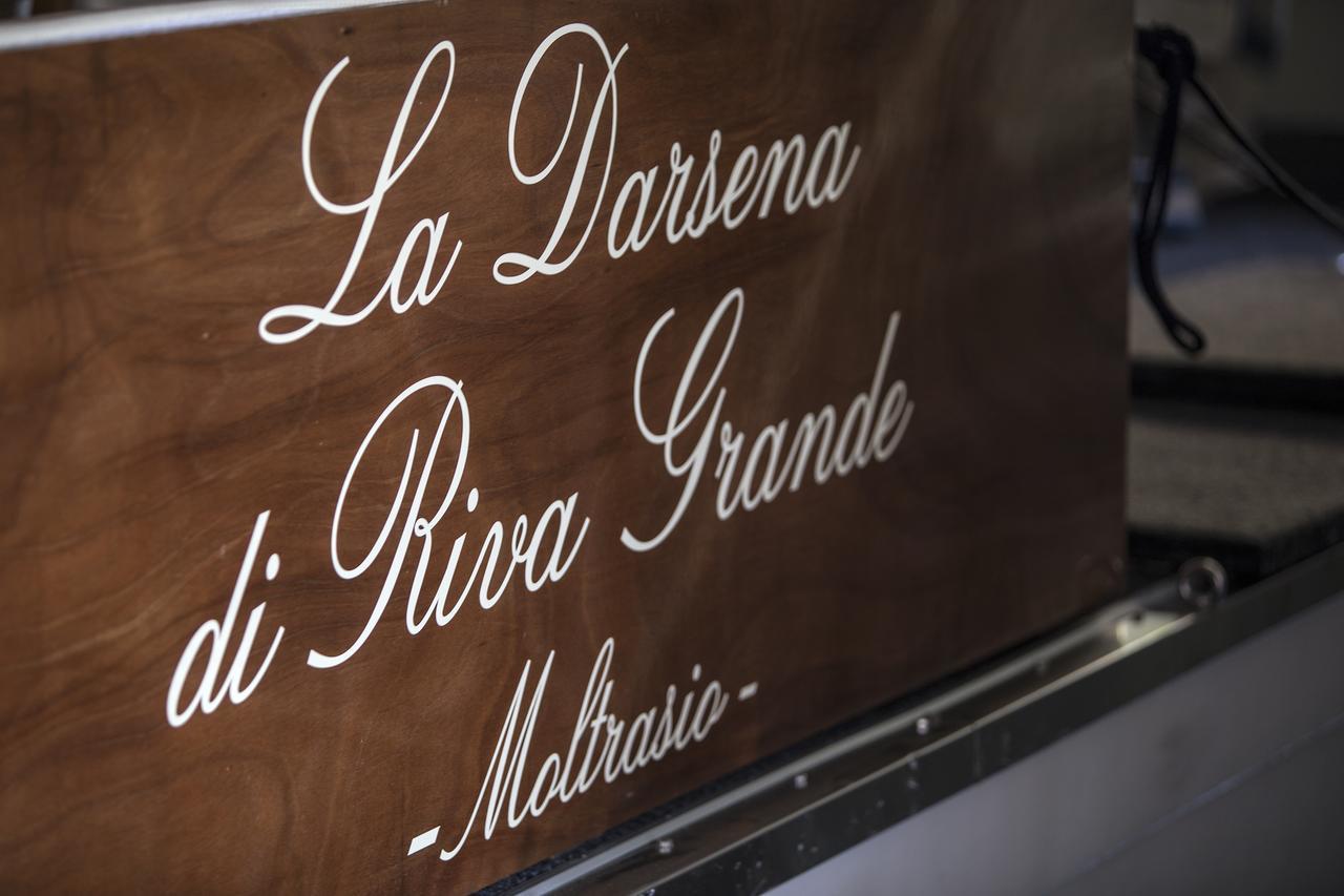 Darsena Di Riva Grande Hotel Moltrasio Bagian luar foto